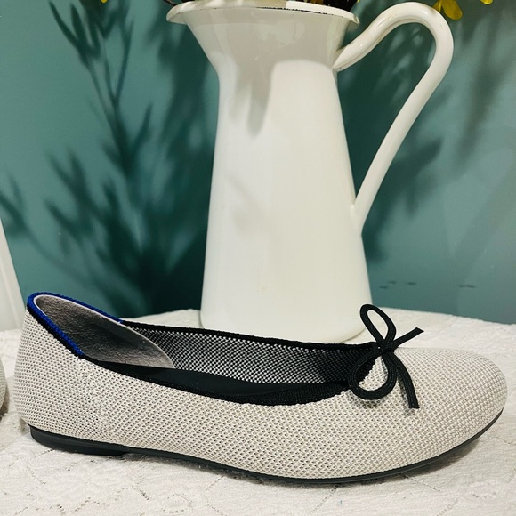 NEW ROTHY’S FLATS - Picture 10 of 11